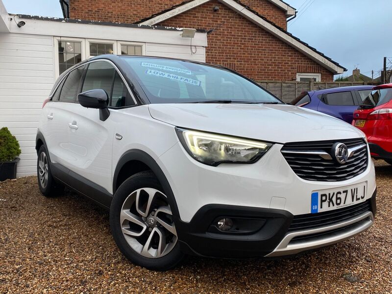 View VAUXHALL CROSSLAND X 1.2 Tech Line Nav Euro 6 5dr