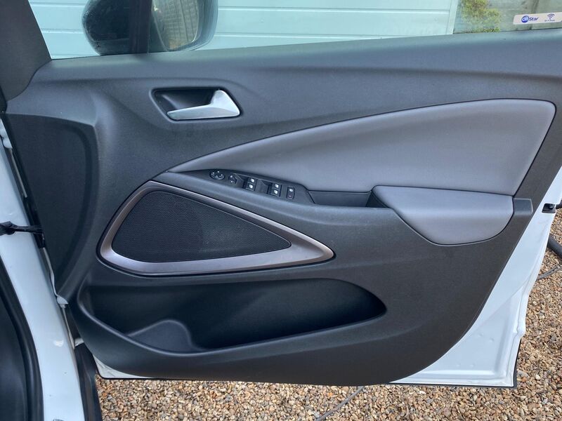 VAUXHALL CROSSLAND X
