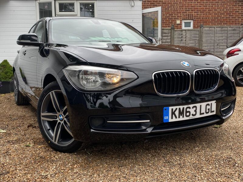 BMW 1 SERIES