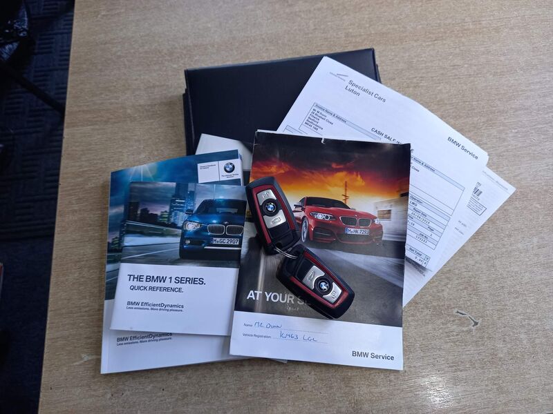 BMW 1 SERIES