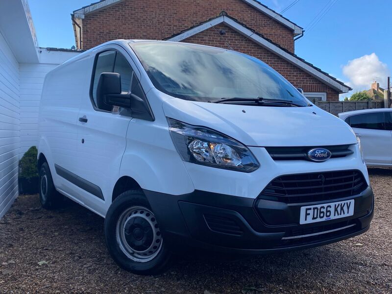 View FORD TRANSIT CUSTOM 2.0 TDCi 290 L1 H1 5dr