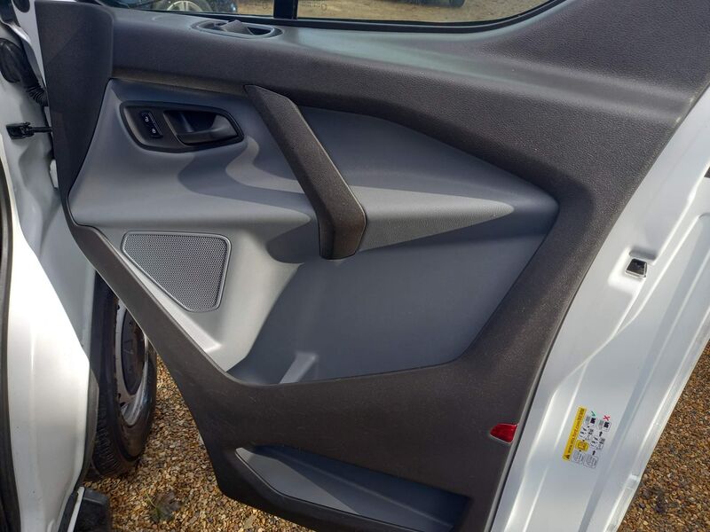FORD TRANSIT CUSTOM