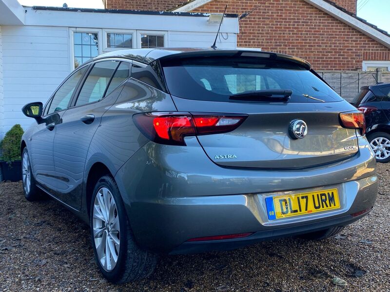 VAUXHALL ASTRA