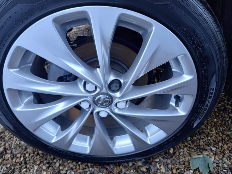 VAUXHALL ASTRA