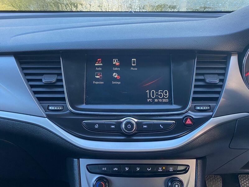 VAUXHALL ASTRA