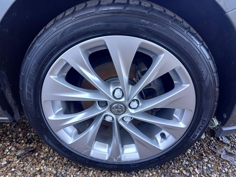 VAUXHALL ASTRA