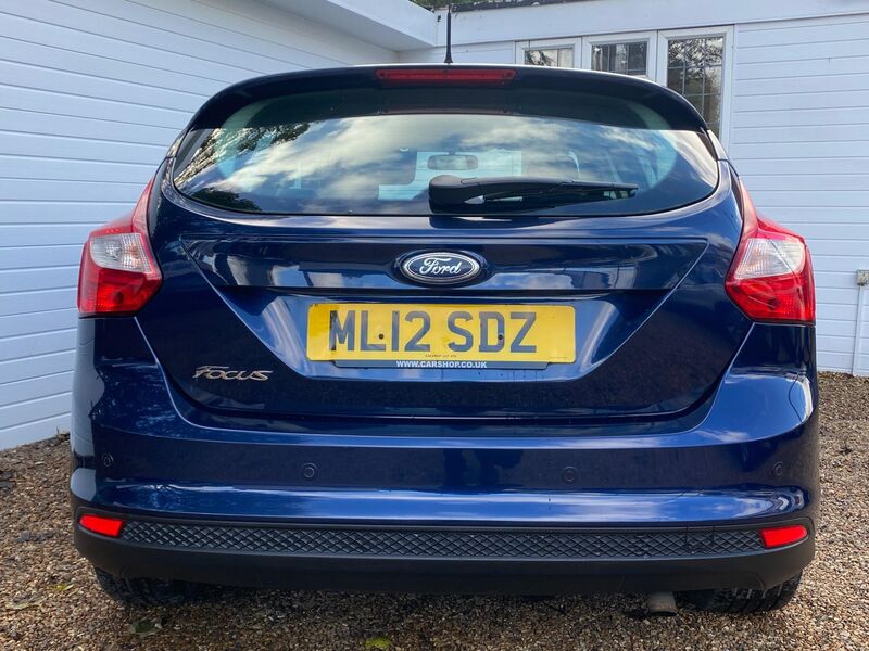 FORD FOCUS