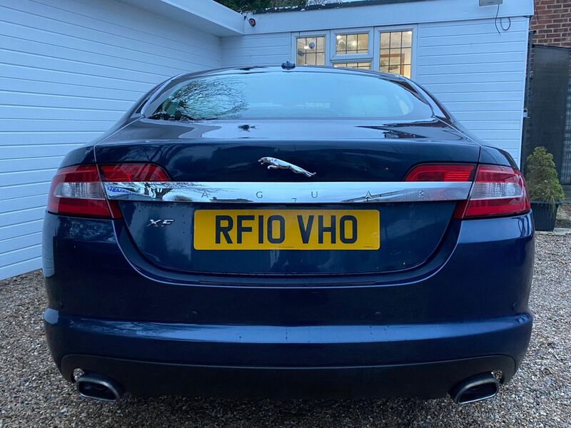 JAGUAR XF