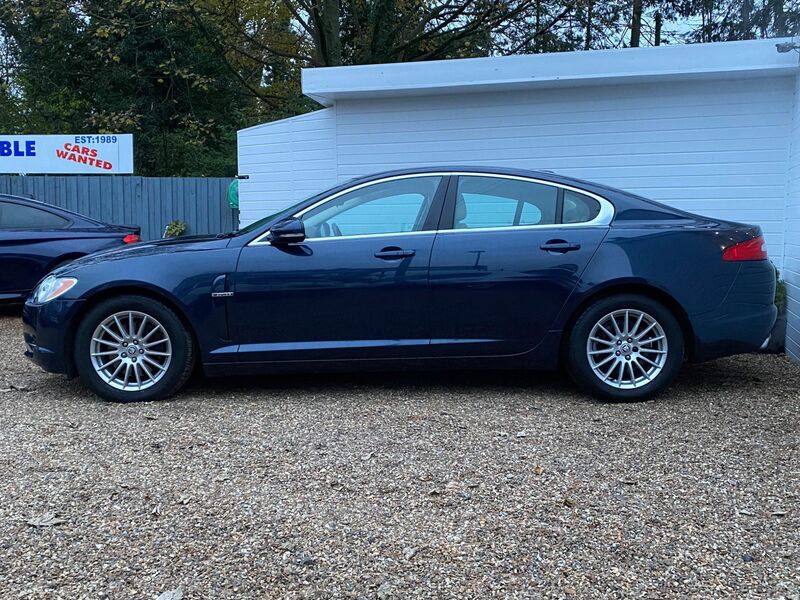 JAGUAR XF