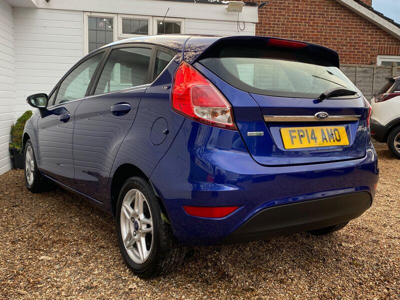 FORD FIESTA