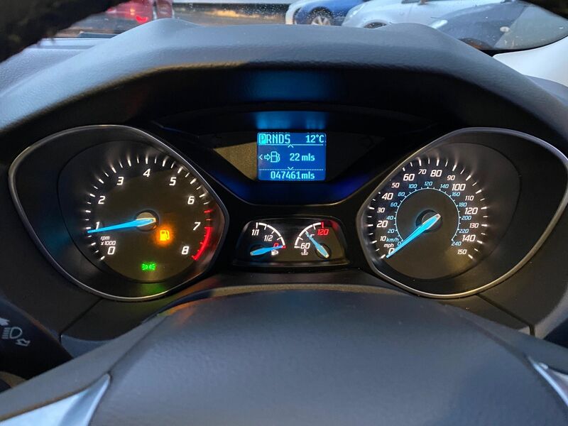 FORD FOCUS