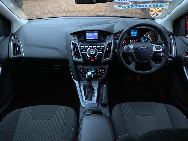 FORD FOCUS