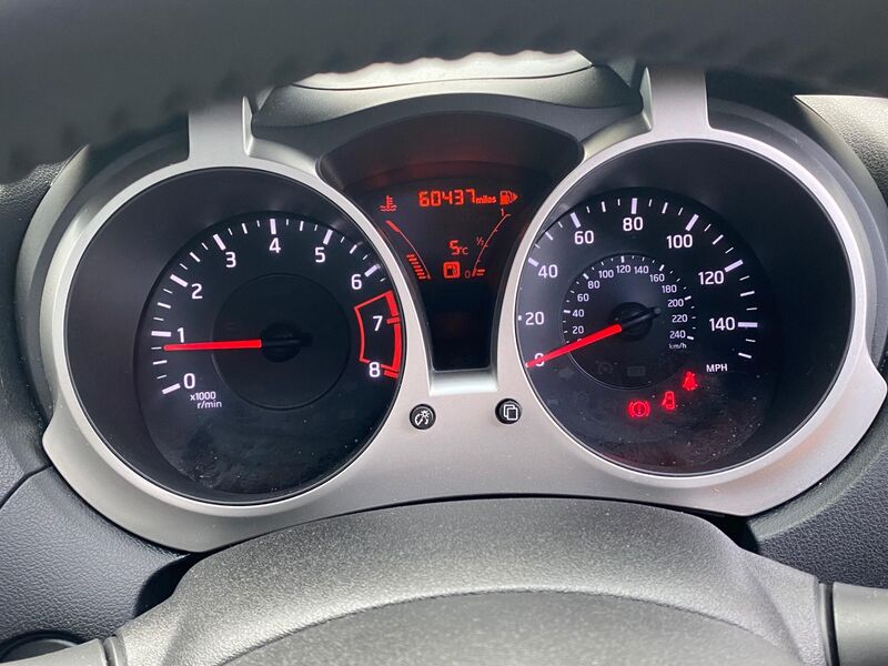 NISSAN JUKE