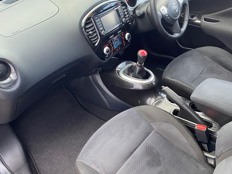 NISSAN JUKE