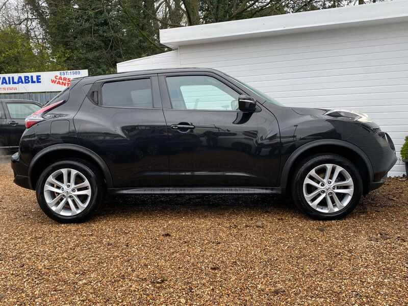 NISSAN JUKE