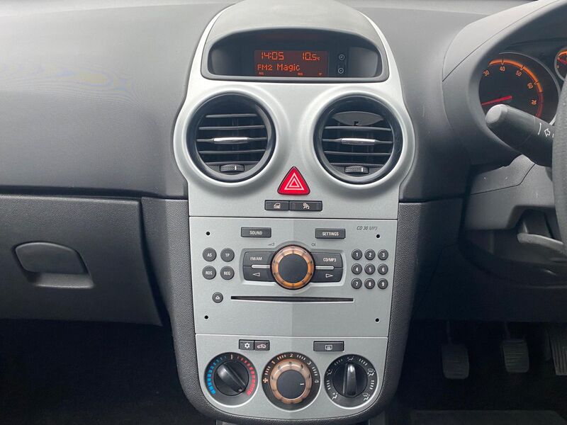 VAUXHALL CORSA