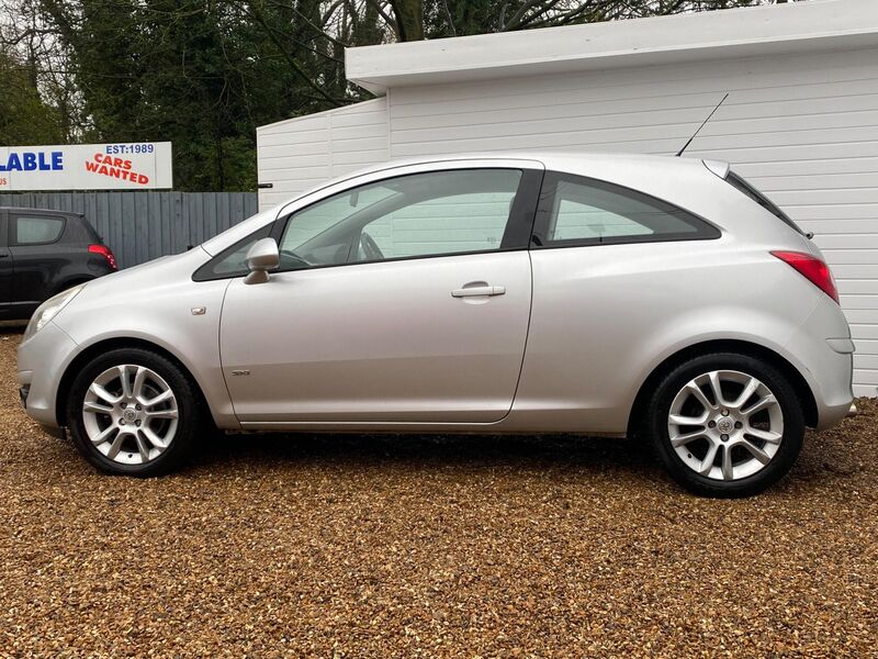 VAUXHALL CORSA