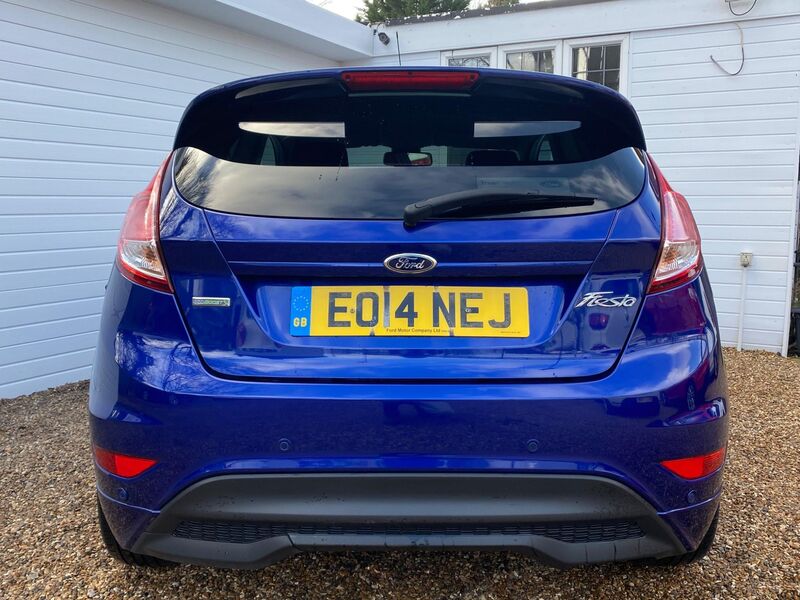 FORD FIESTA