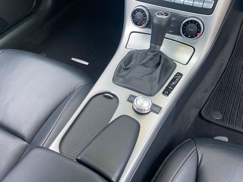 MERCEDES-BENZ SLK