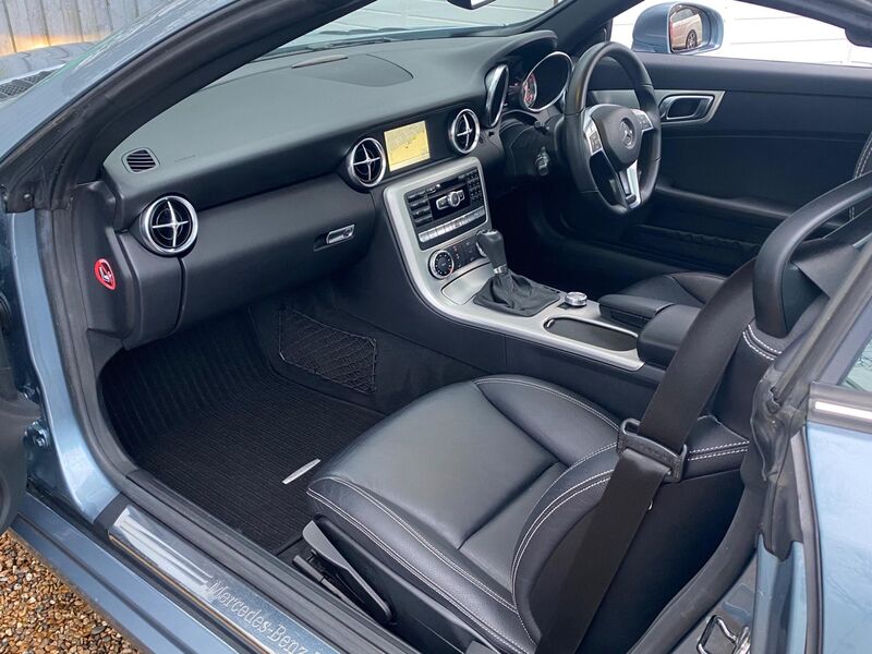MERCEDES-BENZ SLK