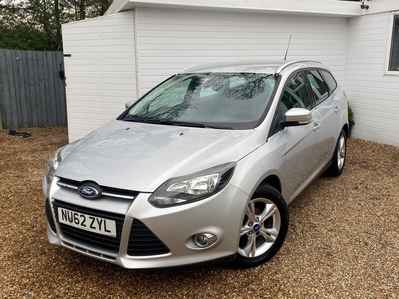 View FORD FOCUS 1.0T EcoBoost Zetec Euro 5 (s/s) 5dr