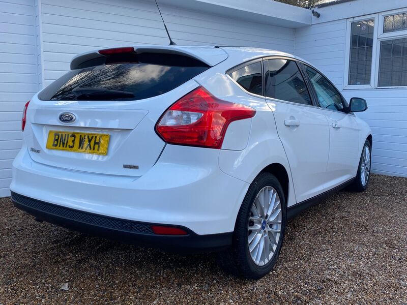 FORD FOCUS