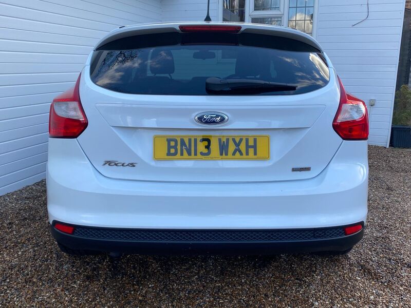 FORD FOCUS