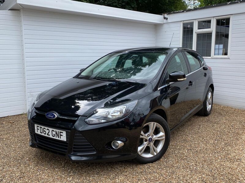 View FORD FOCUS 1.0T EcoBoost Zetec Euro 5 (s/s) 5dr
