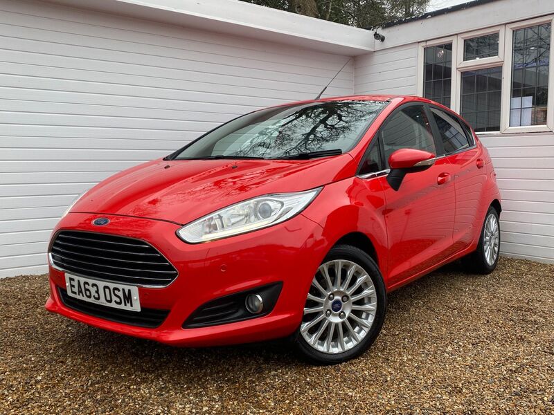 View FORD FIESTA 1.0T EcoBoost Titanium Euro 5 (s/s) 5dr