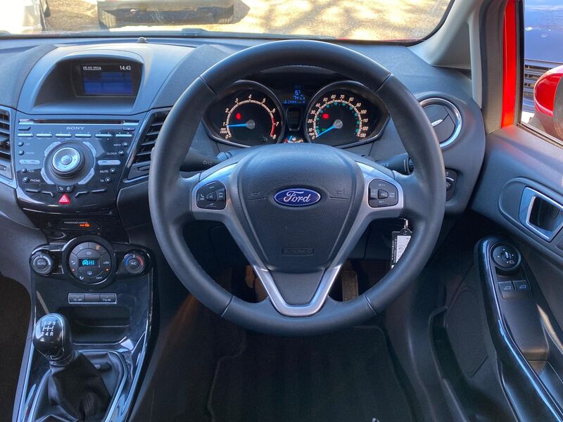 FORD FIESTA