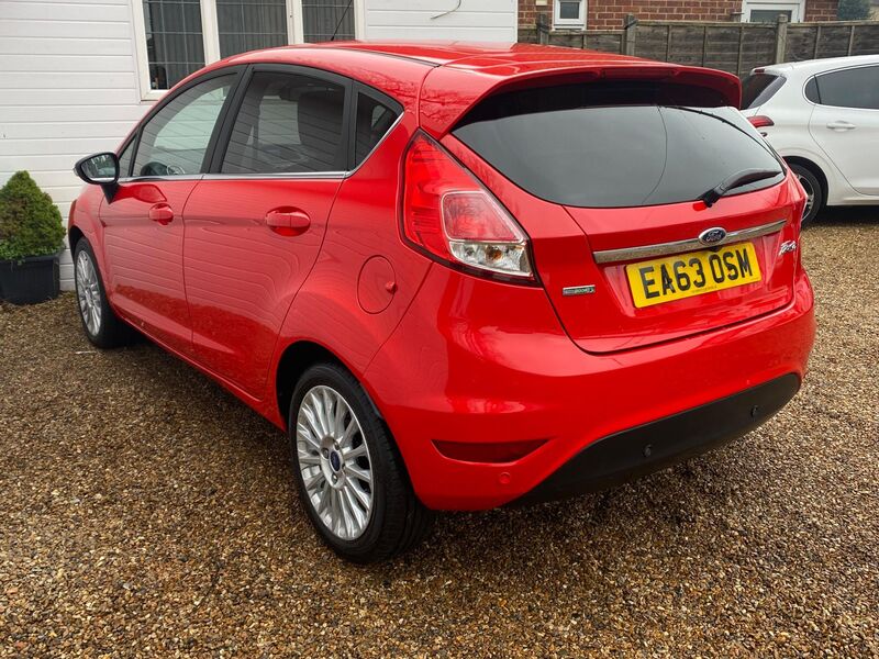 FORD FIESTA