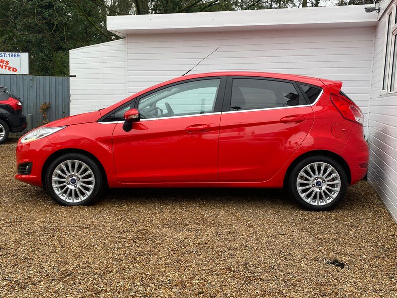 FORD FIESTA