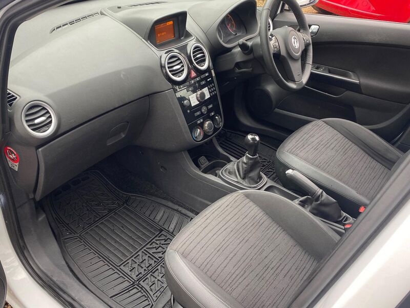 VAUXHALL CORSA