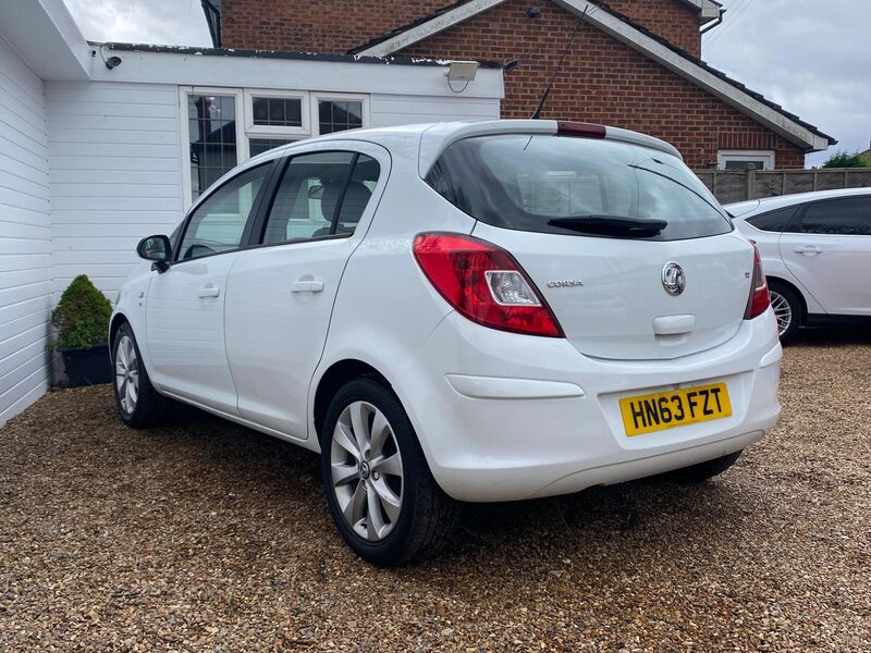 VAUXHALL CORSA