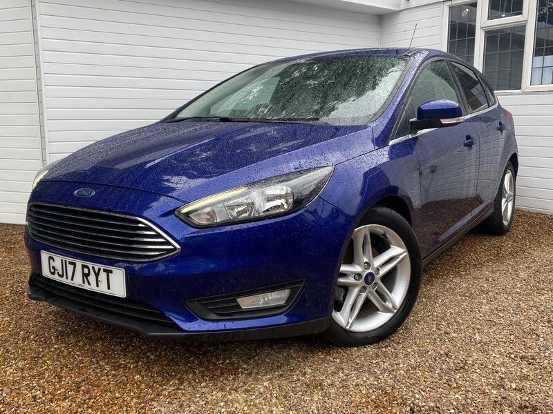 View FORD FOCUS 1.0T EcoBoost Zetec Euro 6 (s/s) 5dr