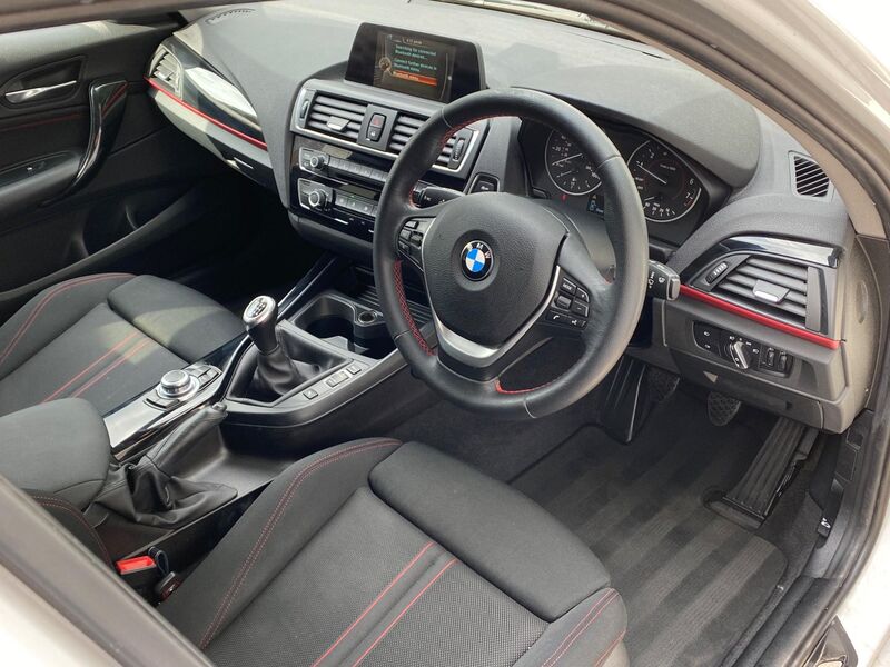 View BMW 1 SERIES 1.5 118i Sport Euro 6 (s/s) 5dr
