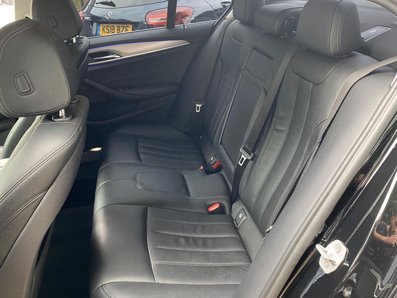 BMW 5 SERIES