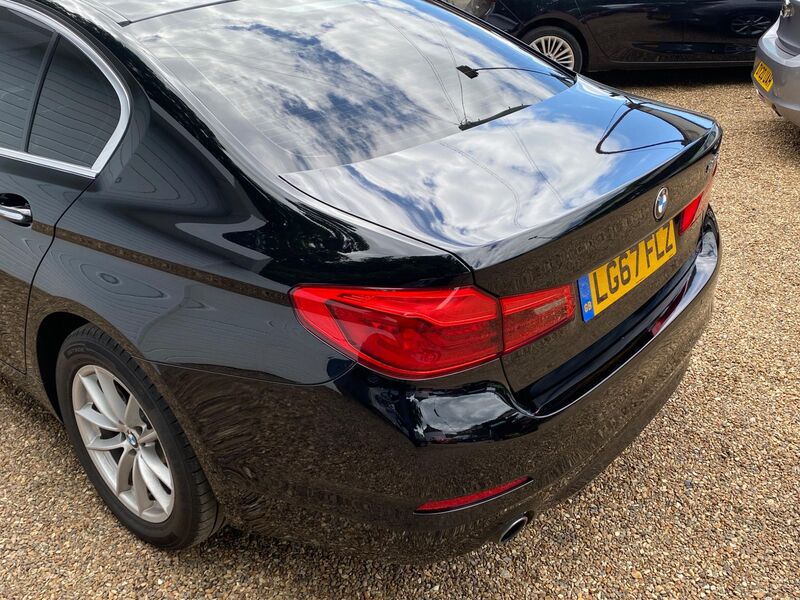 BMW 5 SERIES