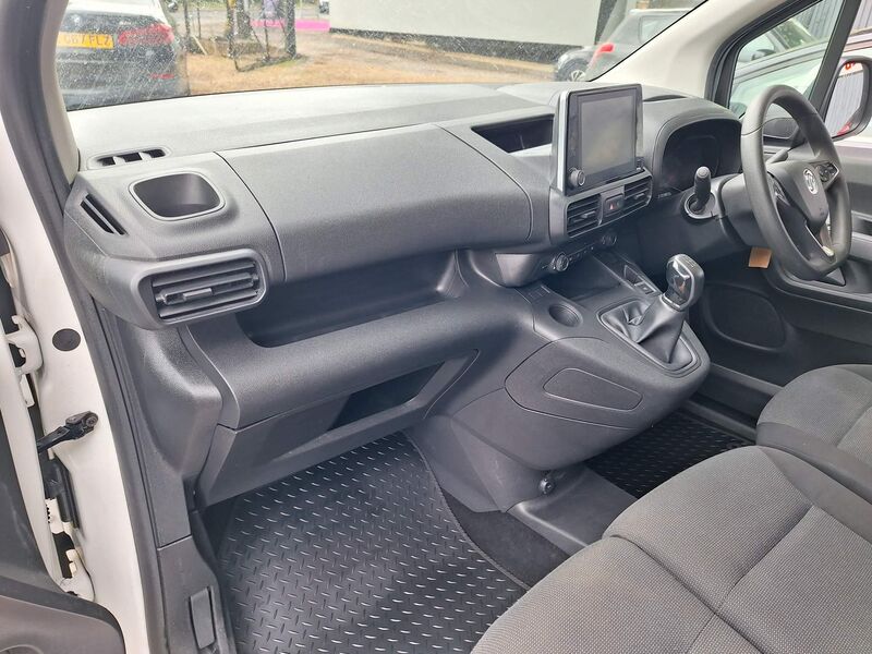 VAUXHALL COMBO