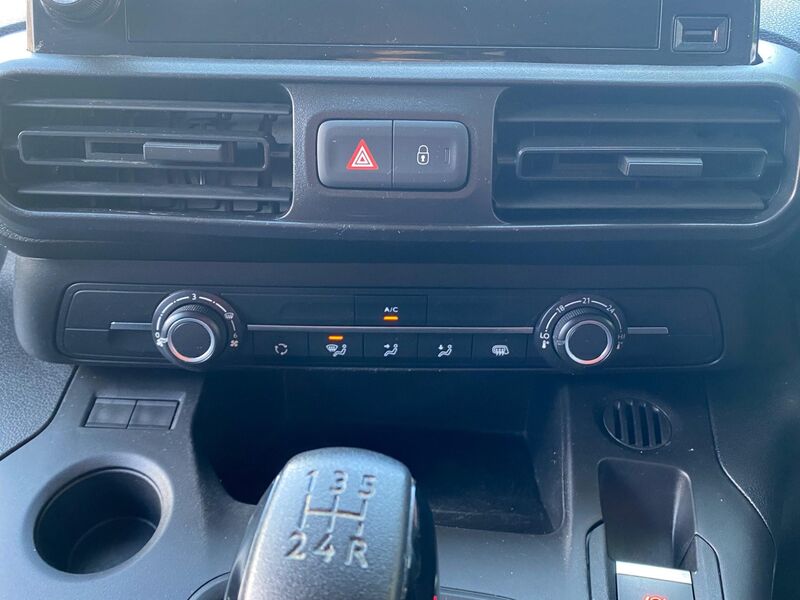 VAUXHALL COMBO