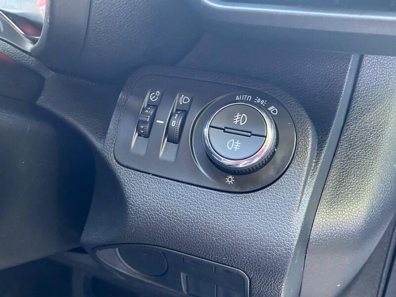VAUXHALL COMBO