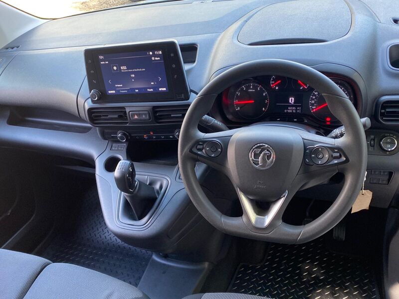 VAUXHALL COMBO