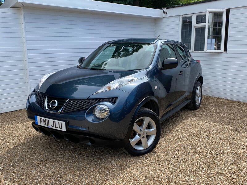 View NISSAN JUKE 1.6 Visia Euro 5 5dr