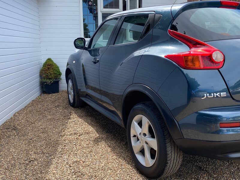 NISSAN JUKE