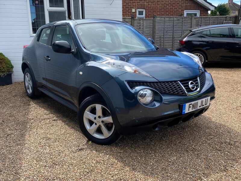 View NISSAN JUKE 1.6 Visia Euro 5 5dr