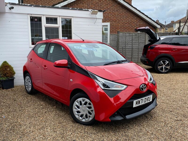 TOYOTA AYGO