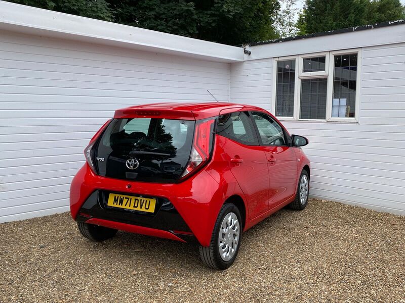 TOYOTA AYGO