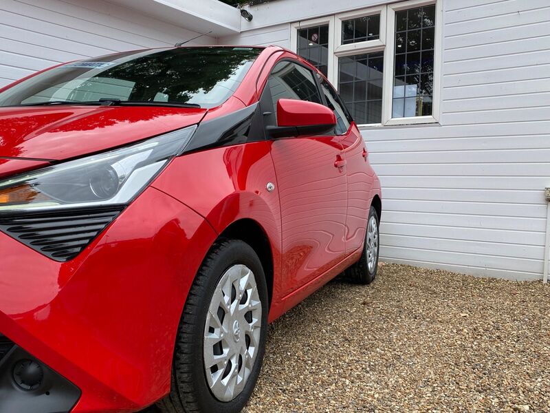 TOYOTA AYGO