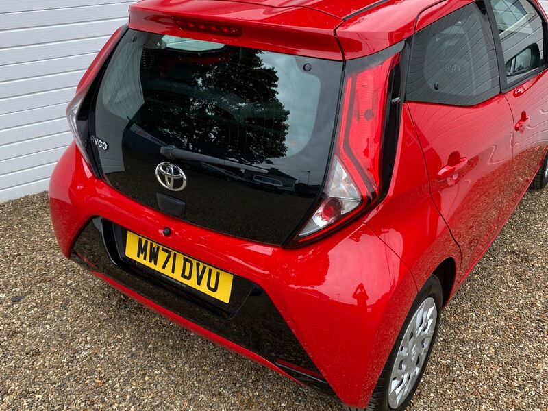 TOYOTA AYGO