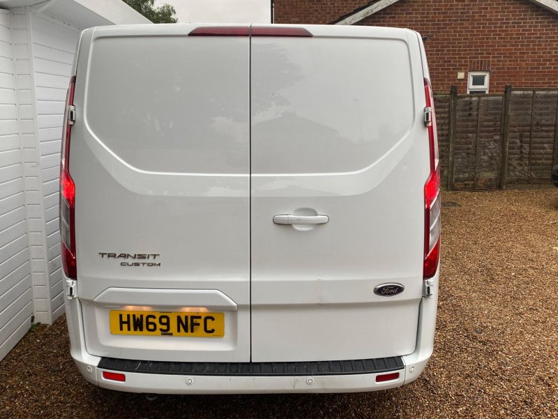 FORD TRANSIT CUSTOM